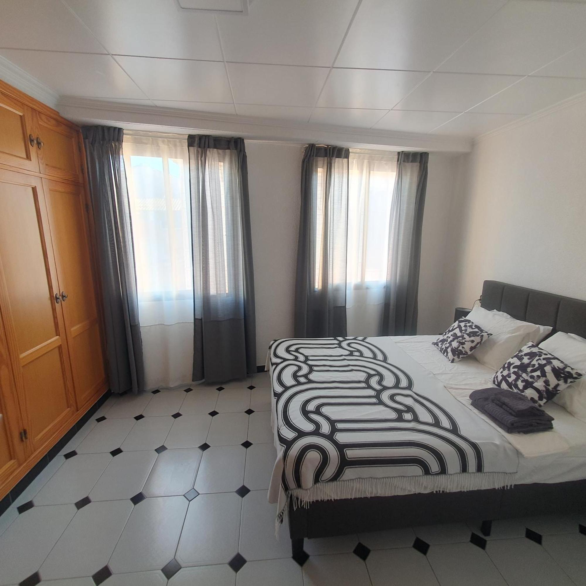 Spacious Home For A Large Group Or Family Cullera Dış mekan fotoğraf